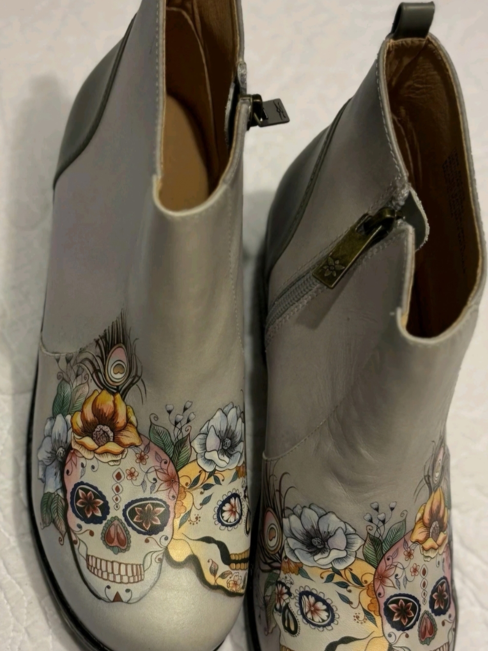 Anuschka Gray Floral Sugar Skull Ankle Booties
